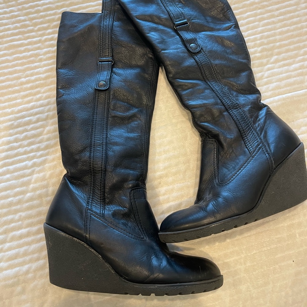 Aldo boots GUC